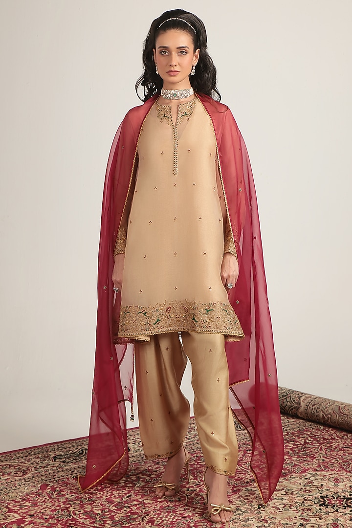 Ivory Organza Zari Embroidered Kurta Set by Niti Bothra at Pernia's Pop Up Shop