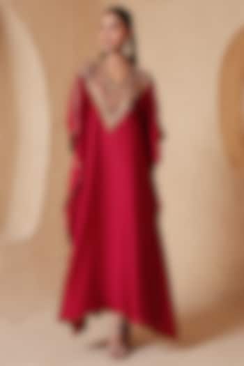 Maroon Chiniya Silk Zardosi Embroidered Kaftan by Niti Bothra at Pernia's Pop Up Shop