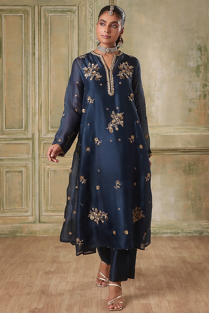 Blue Organza Zardosi Embroidered Kurta Set by Niti Bothra at Pernia's Pop Up Shop