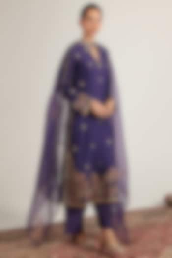 Purple Silk Zardosi Embroidered Kurta Set by Niti Bothra at Pernia's Pop Up Shop