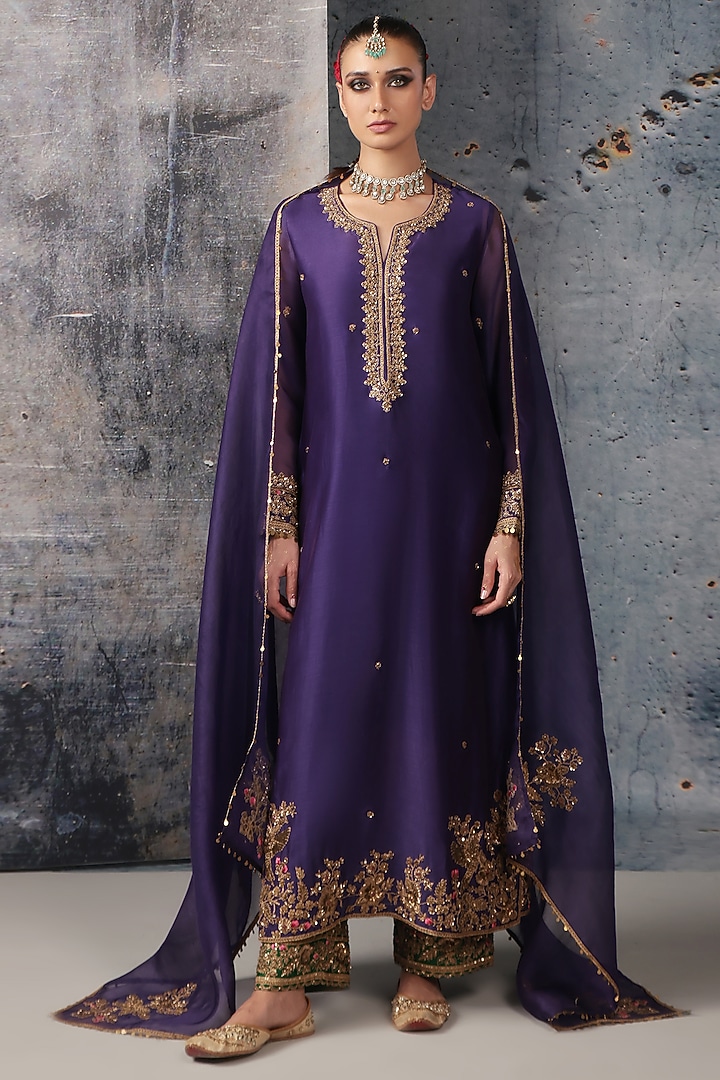 Purple Silk Chanderi Resham Embroidered Kurta Set by Niti Bothra at Pernia's Pop Up Shop