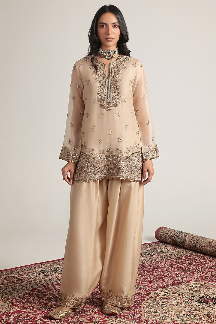 Ivory Organza & Silk Tencel Zardosi Embroidered Short Kurta Set by Niti Bothra at Pernia's Pop Up Shop