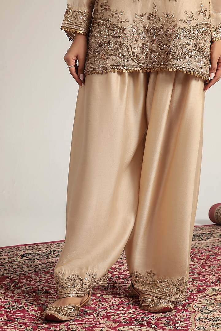 Ivory Organza & Silk Tencel Zardosi Embroidered Short Kurta Set by Niti Bothra at Pernia's Pop Up Shop