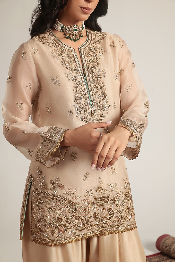 Ivory Organza & Silk Tencel Zardosi Embroidered Short Kurta Set by Niti Bothra at Pernia's Pop Up Shop