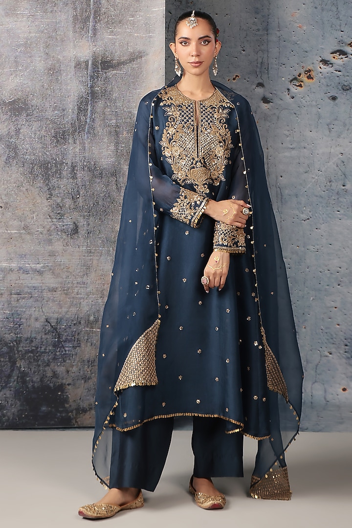 Blue Organza Zari Embroidered Kurta Set by Niti Bothra at Pernia's Pop Up Shop