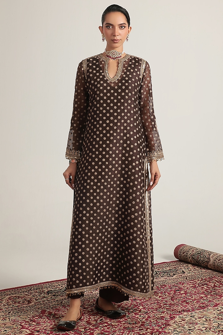 Brown Organza Zardosi Embroidered Kurta Set by Niti Bothra at Pernia's Pop Up Shop