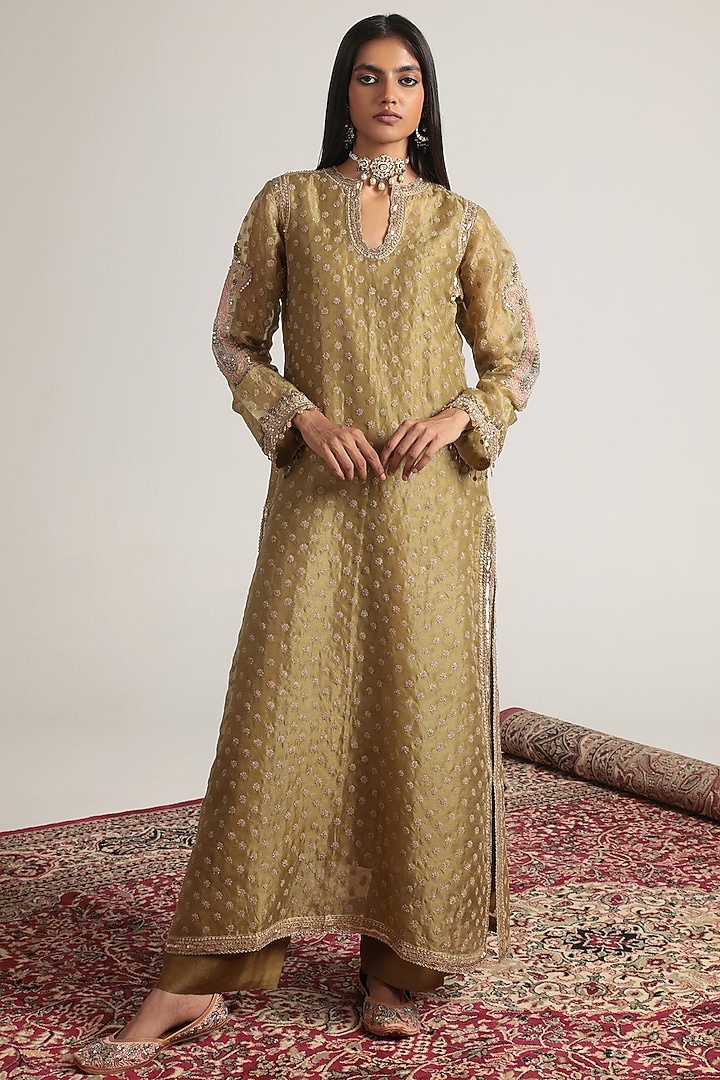 Olive Green Organza Zardosi Embroidered Kurta Set by Niti Bothra at Pernia's Pop Up Shop
