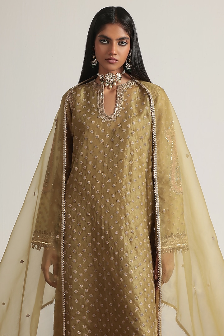 Olive Green Organza Zardosi Embroidered Kurta Set by Niti Bothra at Pernia's Pop Up Shop