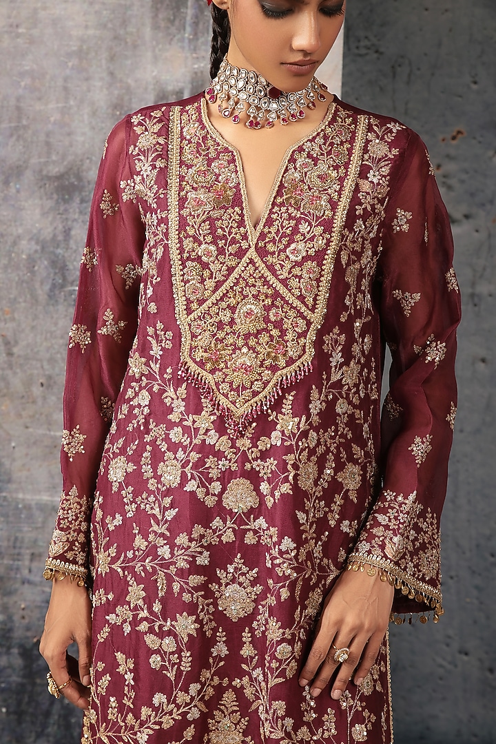 Wine Organza Bead Embroidered Kurta Set by Niti Bothra at Pernia's Pop Up Shop