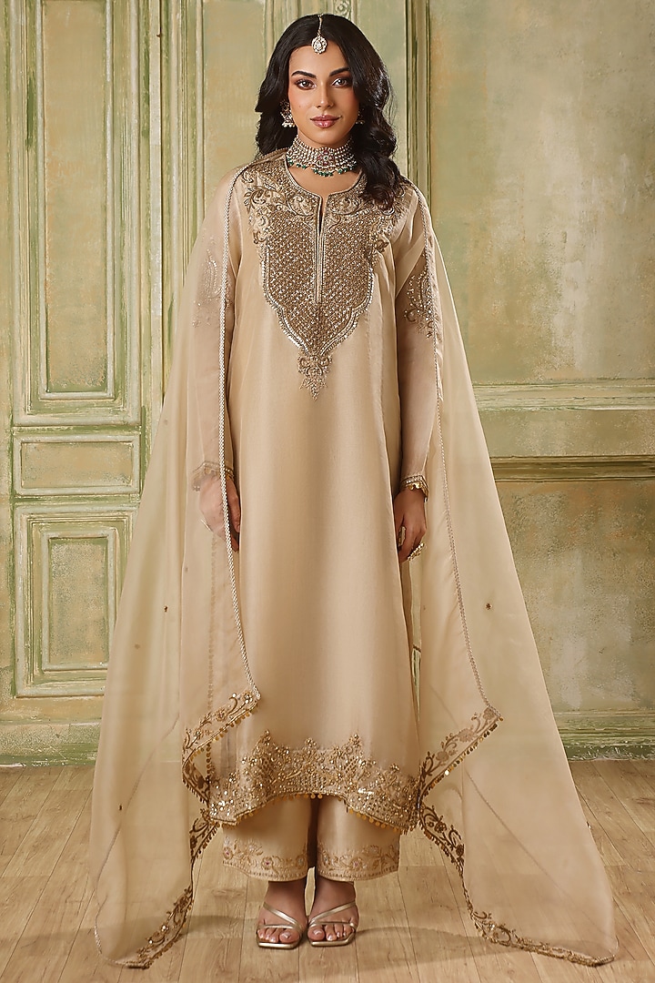 Ivory Organza Zardosi Embroidered Kurta Set by Niti Bothra at Pernia's Pop Up Shop