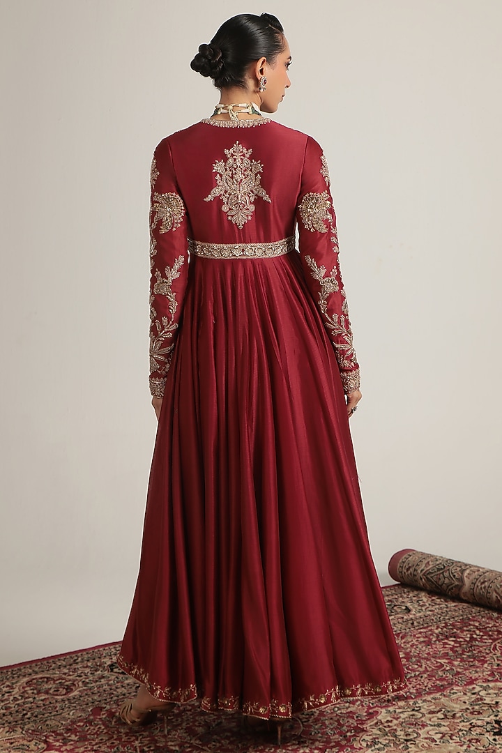 Maroon Silk Chanderi Zardosi Embroidered Kalidar Bridal Anarkali Set by Niti Bothra at Pernia's Pop Up Shop