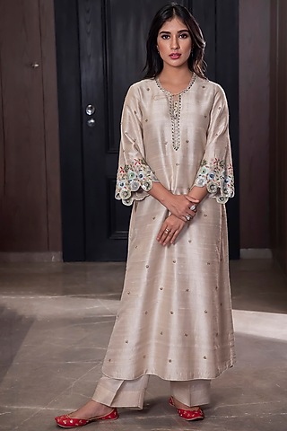 Ivory Fusion Embroidered Kurta Set by Niti Bothra