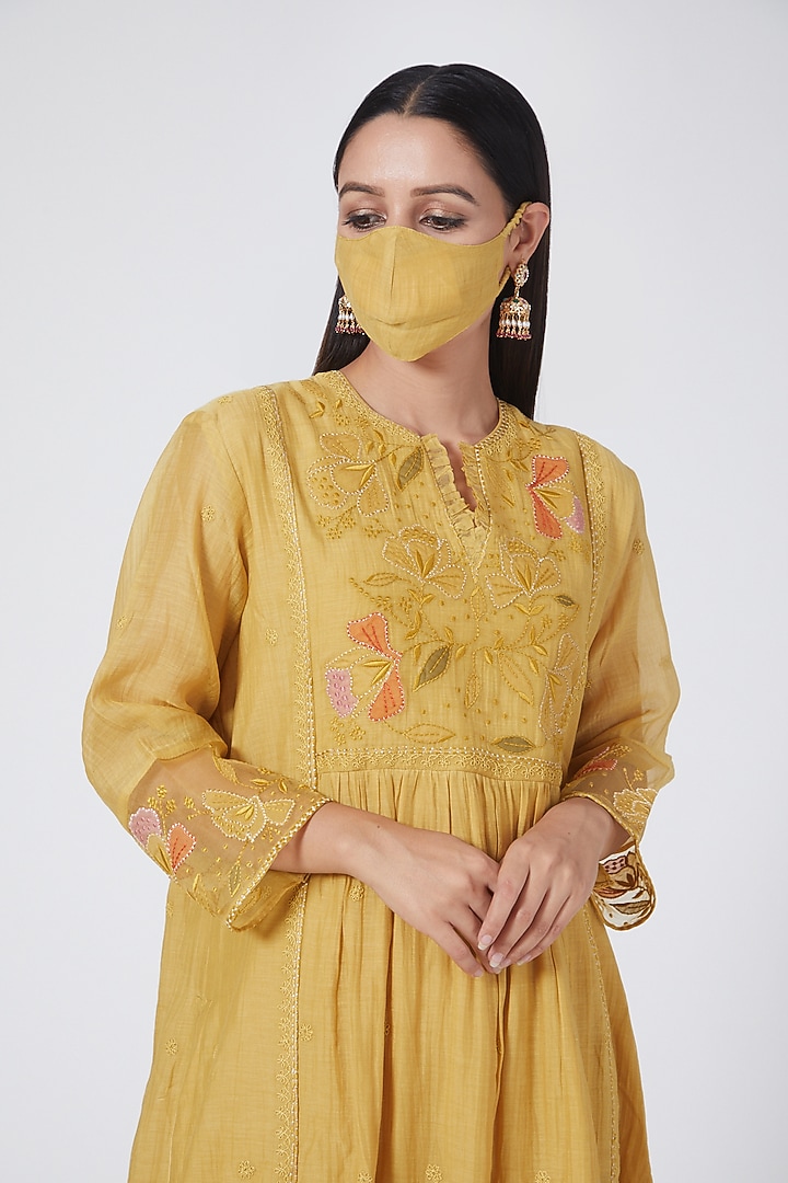 Yellow Chanderi Cotton Kurta Set by Niti Bothra at Pernia's Pop Up Shop