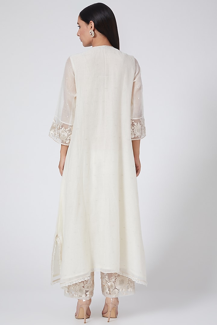 White Embroidered Kurta Set by Niti Bothra at Pernia's Pop Up Shop