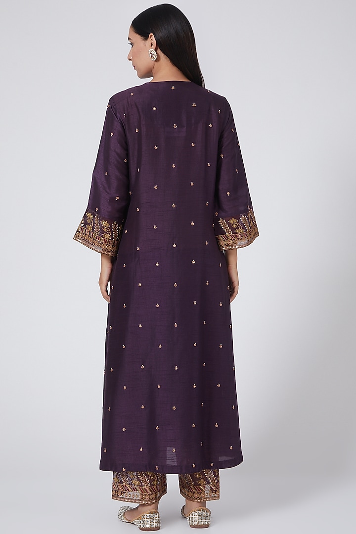 Purple Embroidered Kurta Set by Niti Bothra at Pernia's Pop Up Shop