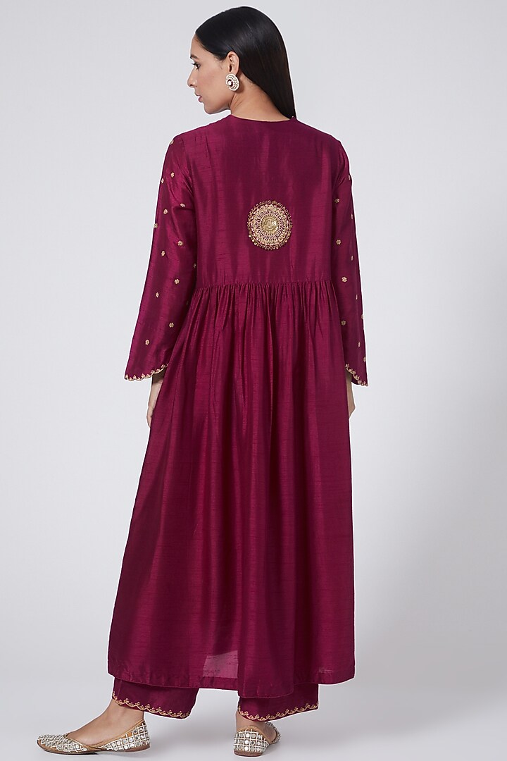 Rani Pink Raw Silk Kurta Set by Niti Bothra at Pernia's Pop Up Shop