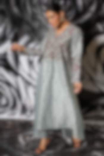 Turkish Blue Printed & Embroidered Kurta Set by Niti Bothra at Pernia's Pop Up Shop