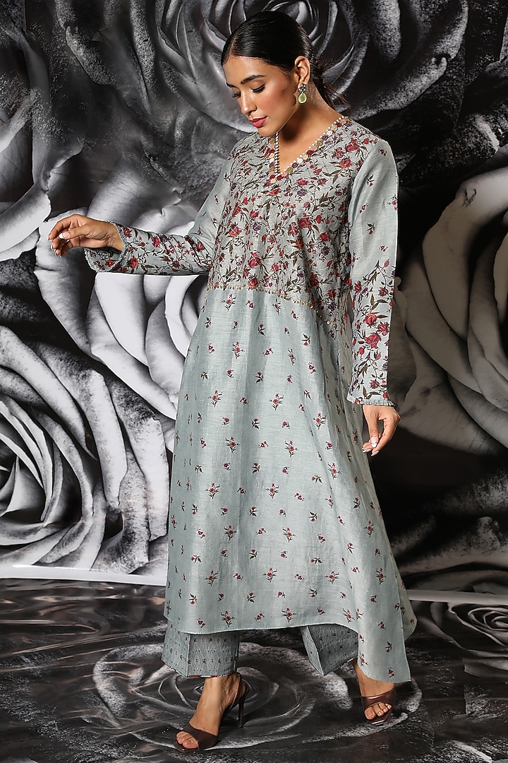 Turkish Blue Printed & Embroidered Kurta Set by Niti Bothra at Pernia's Pop Up Shop