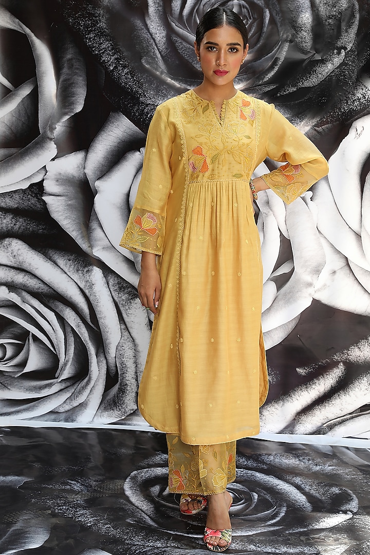 Yellow Embroidered Kurta Set by Niti Bothra