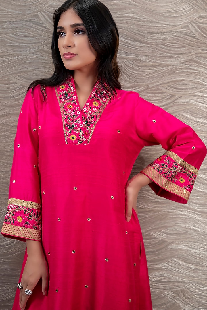 Rani Pink Zardosi & Resham Embroidered Kurta Set by Niti Bothra at Pernia's Pop Up Shop