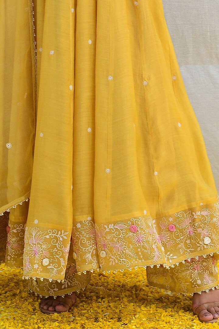 Yellow Bemberg & Mul Embroidered Wedding Anarkali Set by Niti Bothra at Pernia's Pop Up Shop