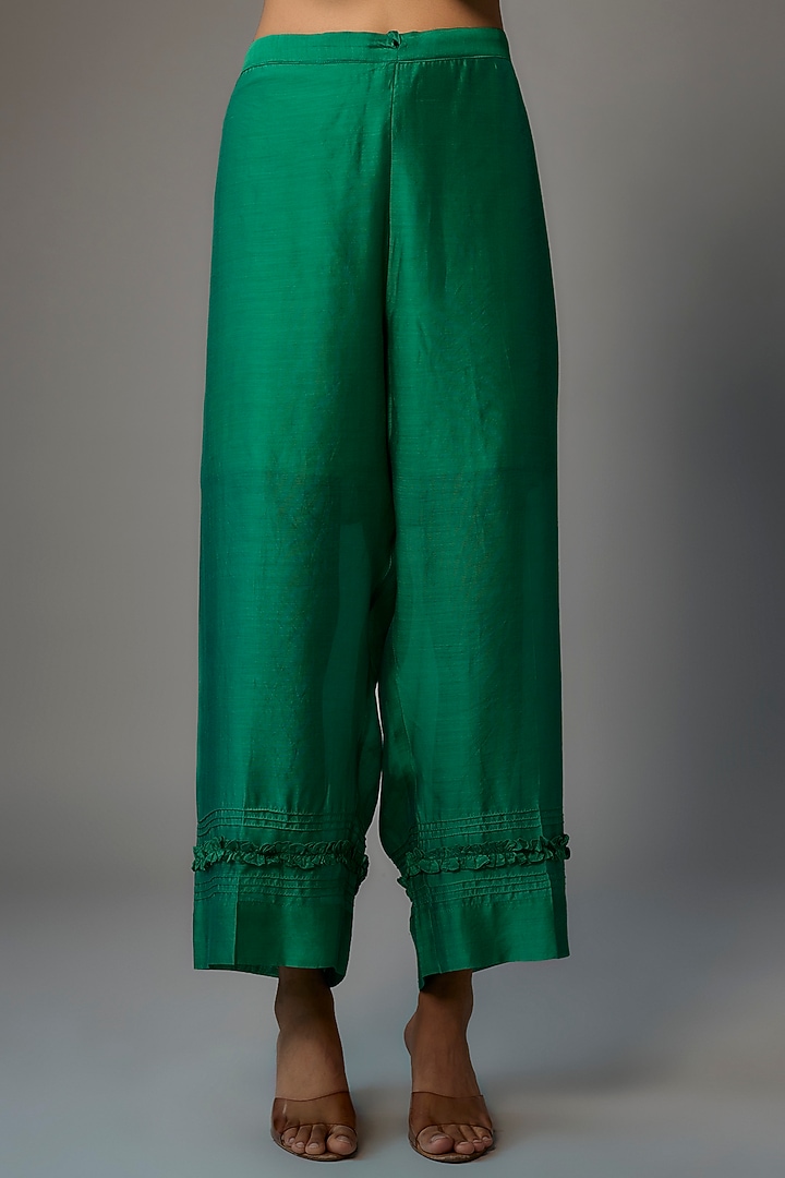Bottle Green Silk Embroidered kurta Set by Niti Bothra at Pernia's Pop Up Shop