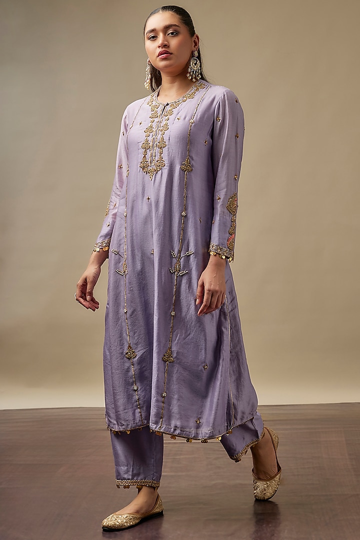 Purple Chanderi Silk Zardosi Embroidered Kurta Set by Niti Bothra at Pernia's Pop Up Shop