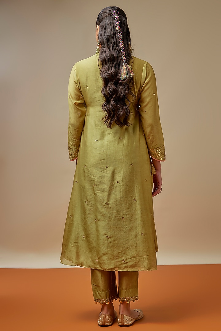 Green Chanderi Silk Zardosi Embroidered Kurta Set by Niti Bothra at Pernia's Pop Up Shop
