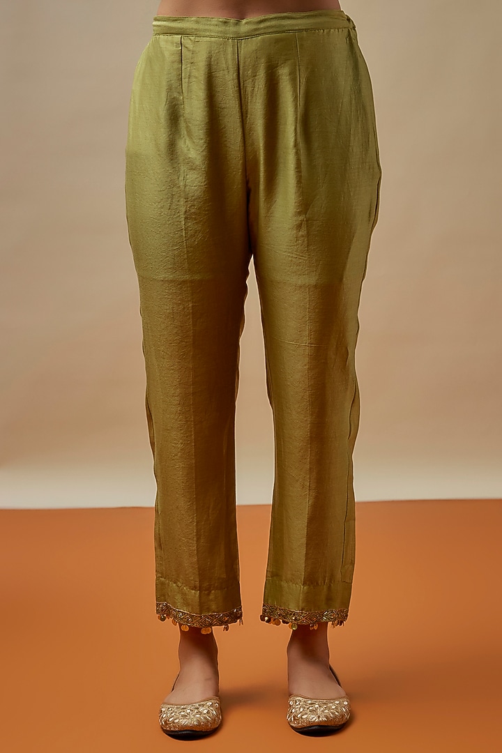 Green Chanderi Silk Zardosi Embroidered Kurta Set by Niti Bothra at Pernia's Pop Up Shop