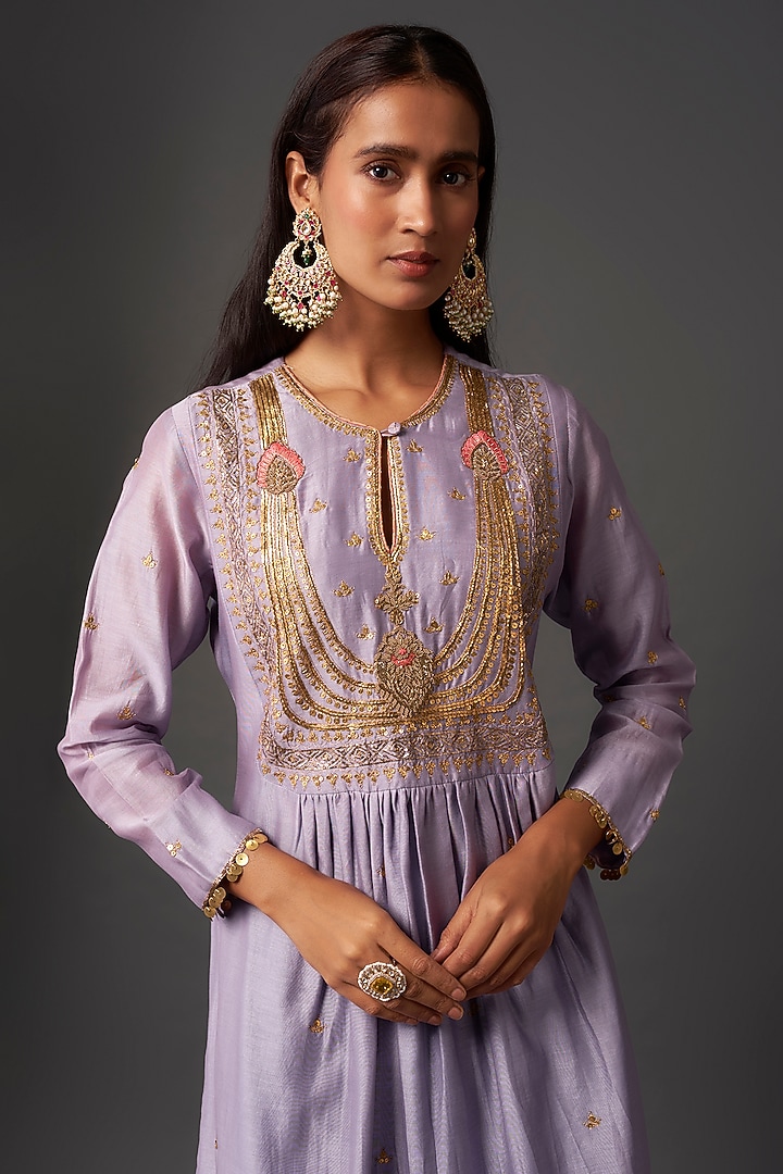 Purple Chanderi Silk Zardosi Embroidered Kurta Set by Niti Bothra at Pernia's Pop Up Shop