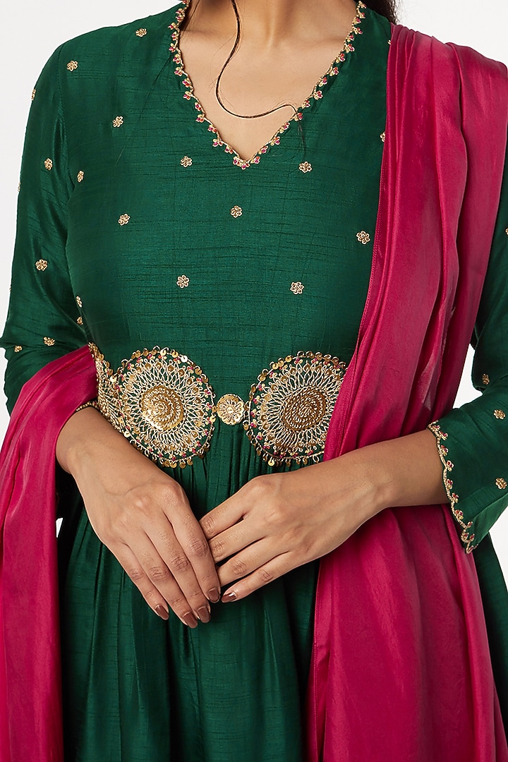 Green Dupion Kurta Set  by Niti Bothra at Pernia's Pop Up Shop