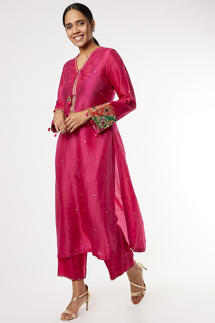 Rani Pink Embroidered Kurta Set by Niti Bothra at Pernia's Pop Up Shop