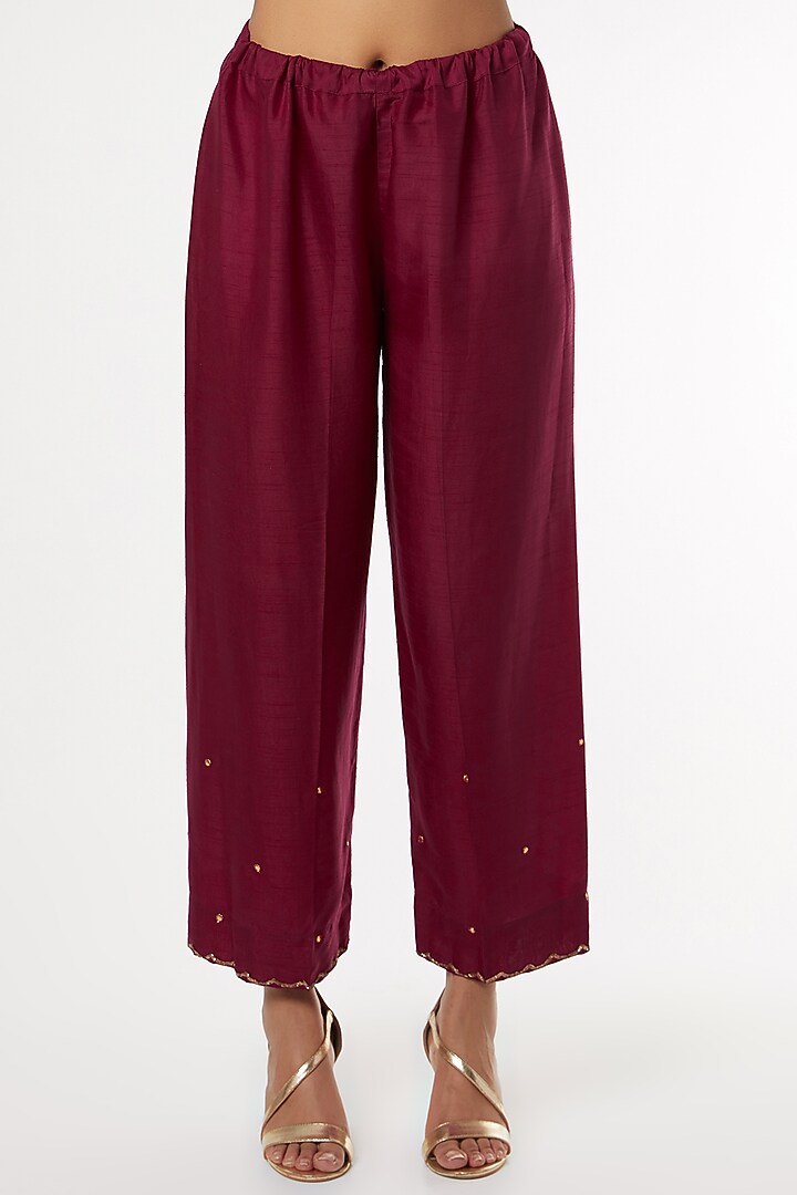 Wine Embroidered Kurta Set by Niti Bothra at Pernia's Pop Up Shop