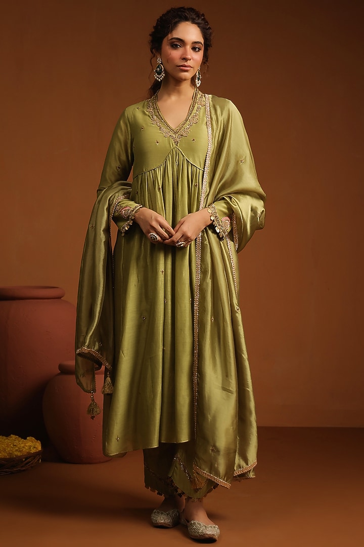 Sage Green Chanderi Silk Zardosi Embroidered Kurta Set by Niti Bothra at Pernia's Pop Up Shop