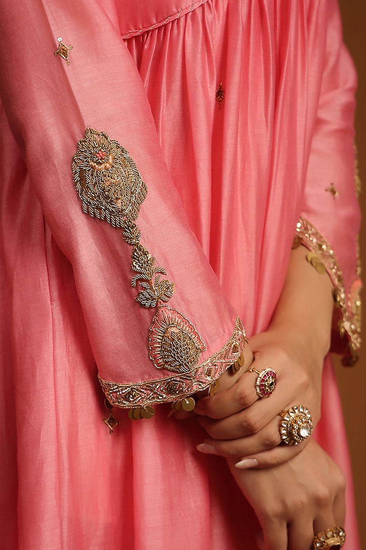Pink Chanderi Silk Zardosi Embroidered Kurta Set by Niti Bothra at Pernia's Pop Up Shop