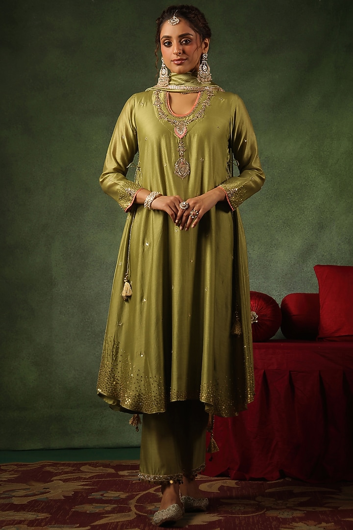 Sage Green Chanderi Silk Zardosi Embroidered Kurta Set by Niti Bothra at Pernia's Pop Up Shop