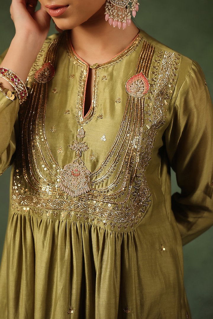 Sage Green Chanderi Silk Zardosi Embroidered Kurta Set by Niti Bothra at Pernia's Pop Up Shop