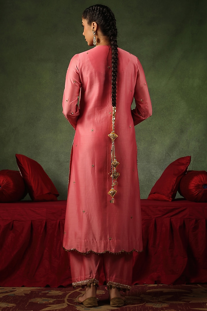 Pink Chanderi Silk Zardosi Embroidered Kurta Set by Niti Bothra at Pernia's Pop Up Shop