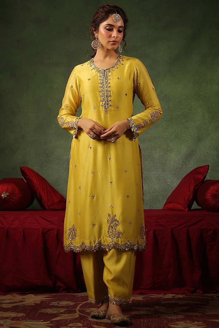 Yellow Chanderi Silk Zardosi Embroidered Kurta Set by Niti Bothra