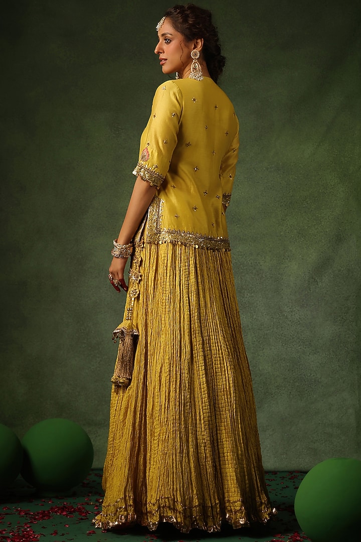 Yellow Chanderi Silk & Habutai Silk Crushed Wedding Lehenga Set by Niti Bothra at Pernia's Pop Up Shop
