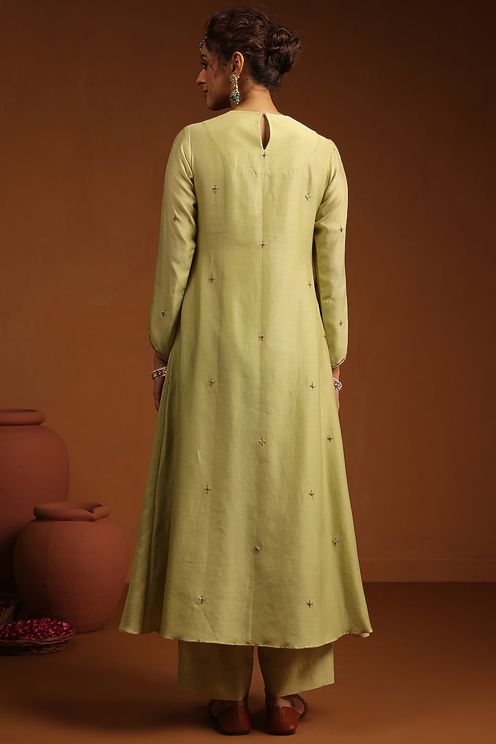 Light Green & Bright Pink Chanderi Silk Zardosi Embroidered Kalidar Kurta Set by Niti Bothra at Pernia's Pop Up Shop