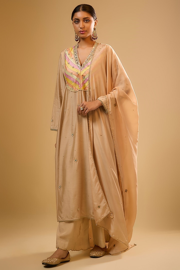 Ivory Chaniya Silk Zardosi & Mirror Embroidered Kurta Set by Niti Bothra at Pernia's Pop Up Shop
