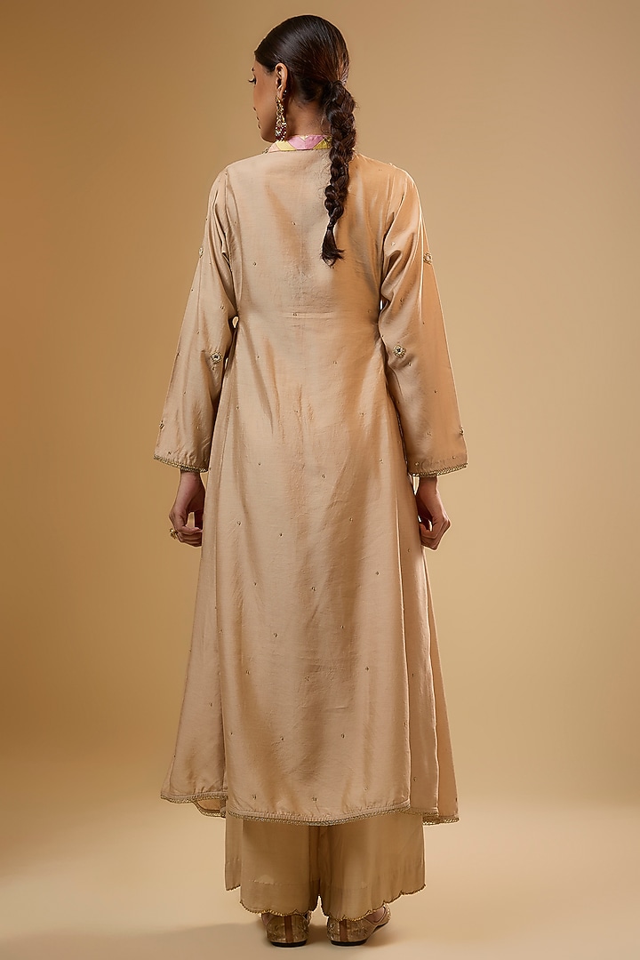 Ivory Chaniya Silk Zardosi & Mirror Embroidered Kurta Set by Niti Bothra at Pernia's Pop Up Shop
