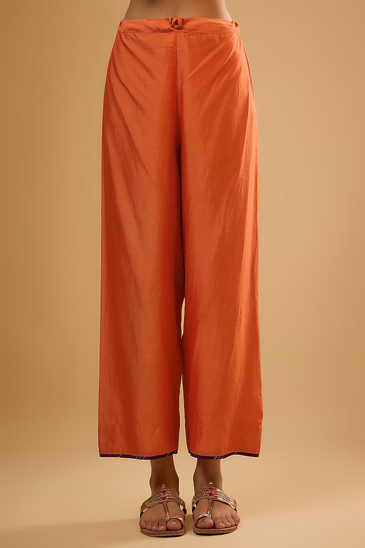 Orange Chiniya Silk Zardosi Embroidered Kurta Set by Niti Bothra at Pernia's Pop Up Shop