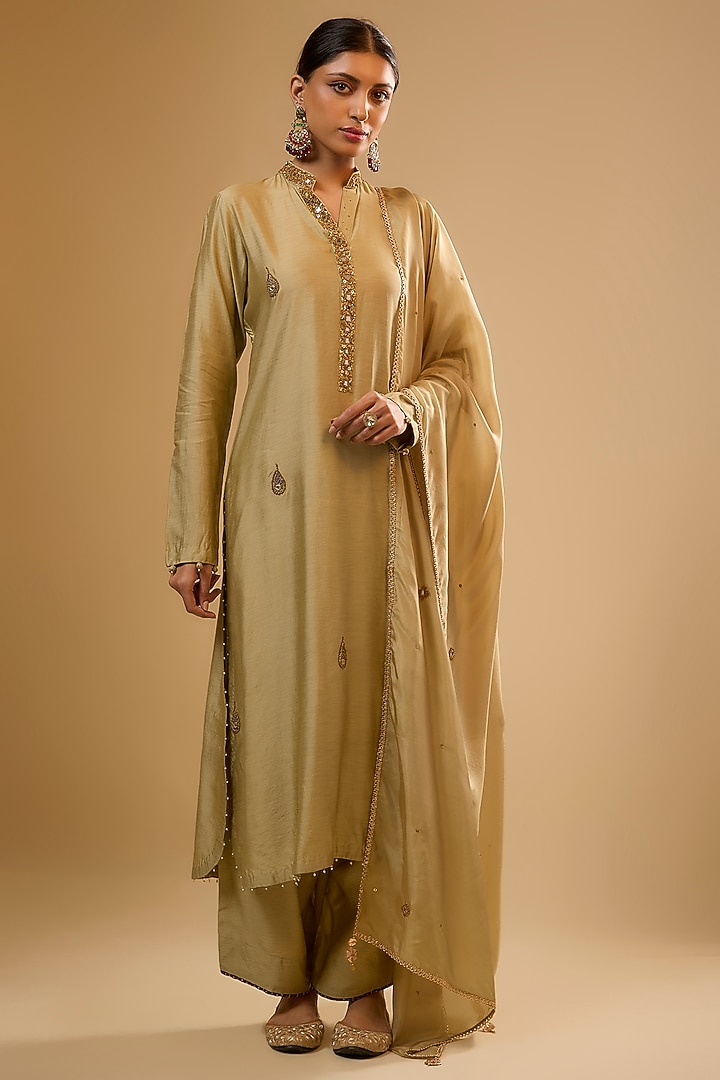 Light Green Chiniya Silk Zardosi Embroidered Kurta Set by Niti Bothra at Pernia's Pop Up Shop