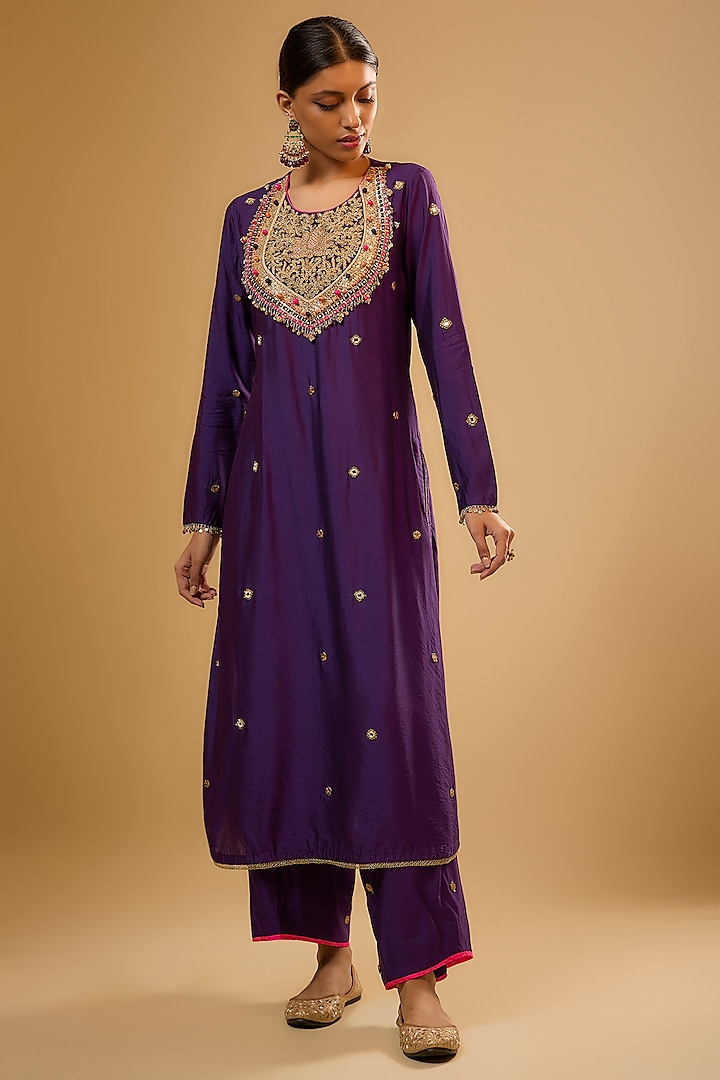 Purple Chiniya Silk Zardosi Embroidered Kurta Set by Niti Bothra at Pernia's Pop Up Shop