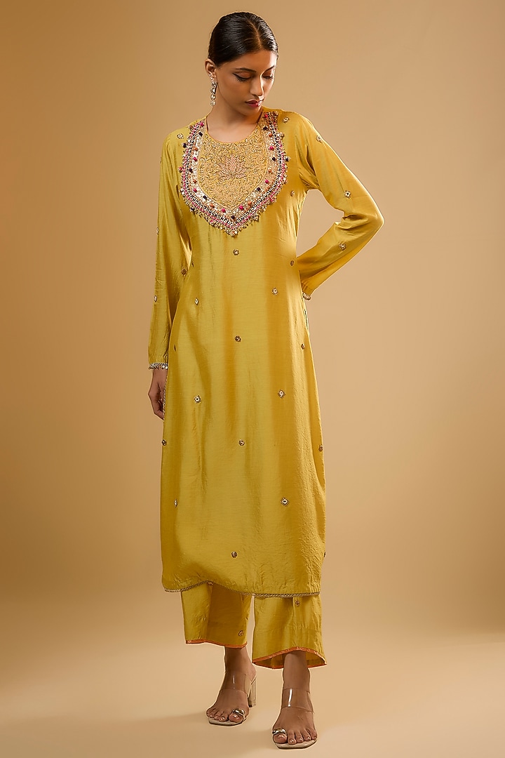 Yellow Chiniya Silk Zardosi Embroidered Kurta Set by Niti Bothra at Pernia's Pop Up Shop