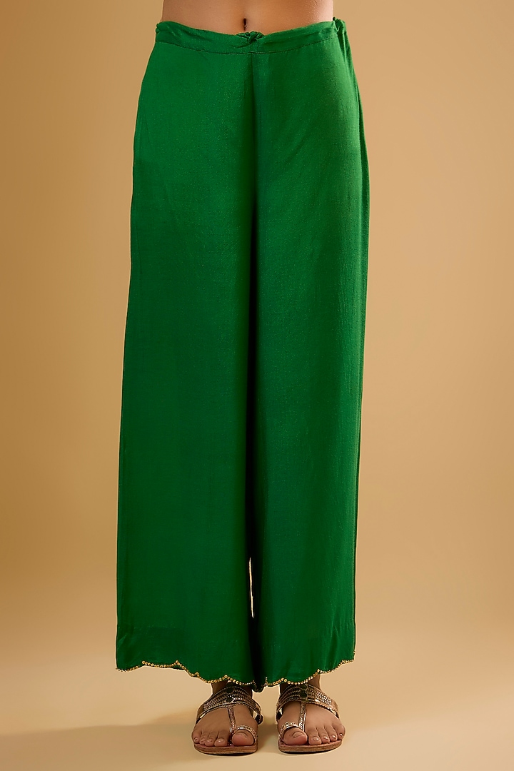 Green Chiniya Silk Zardosi Embroidered Kalidar Kurta Set by Niti Bothra at Pernia's Pop Up Shop