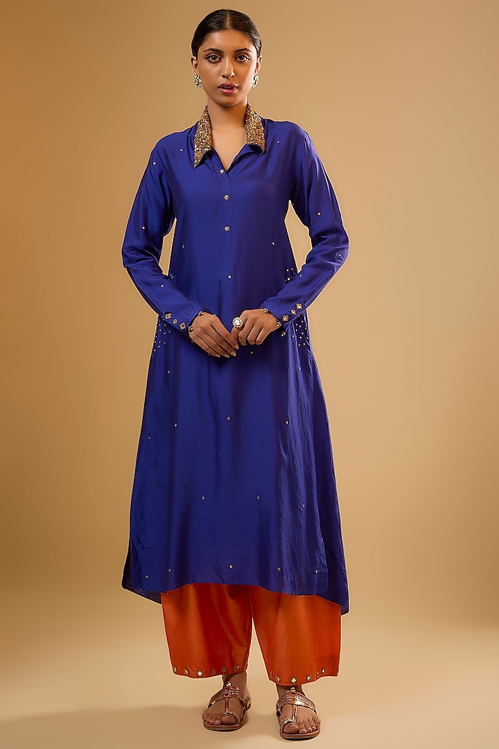 Indigo Chiniya Silk Zardosi Embroidered Kurta Set by Niti Bothra at Pernia's Pop Up Shop
