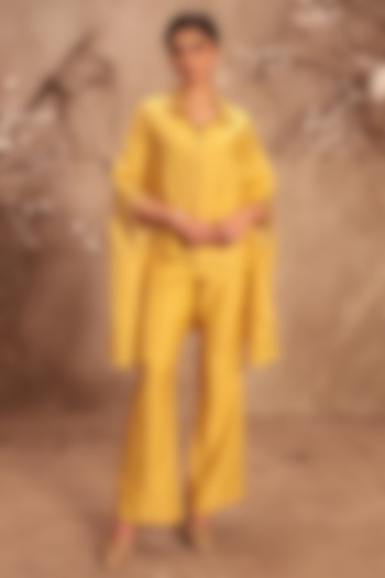 Dark Yellow Chiniya Silk Zardosi Embroidered Cape Set by Niti Bothra at Pernia's Pop Up Shop